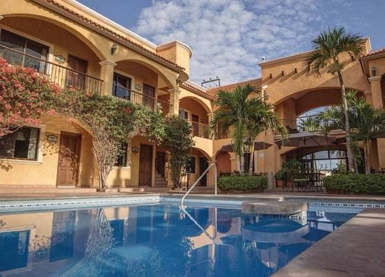 Hacienda Suites Loreto 1