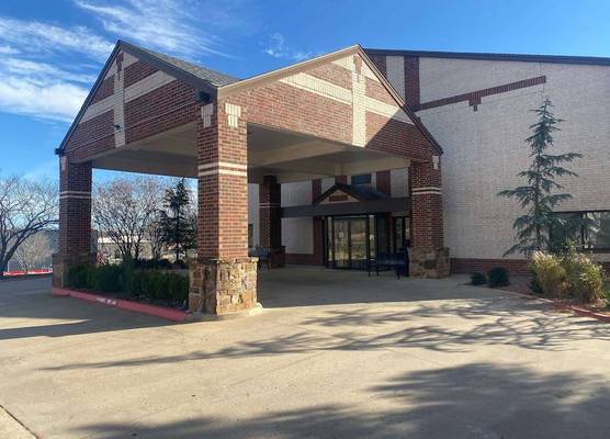 SureStay Plus by Best Western Edmond 1