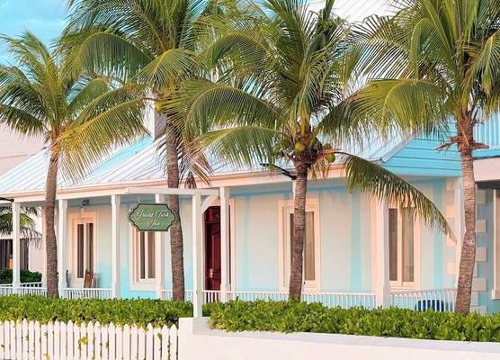 Grand Turk Inn 1