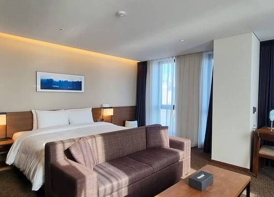 Ramada Encore by Wyndham Busan Haeundae 1