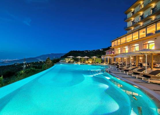 Grand Hotel Due Golfi 1
