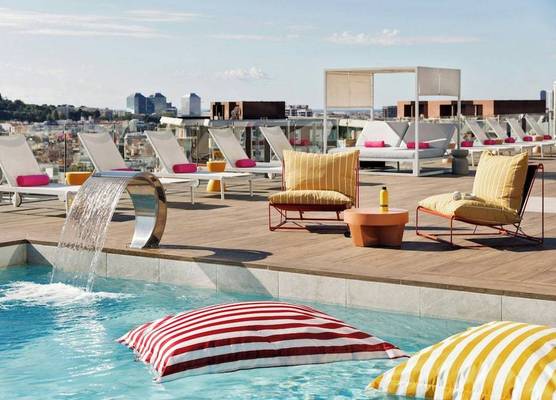 Moxy Barcelona 1