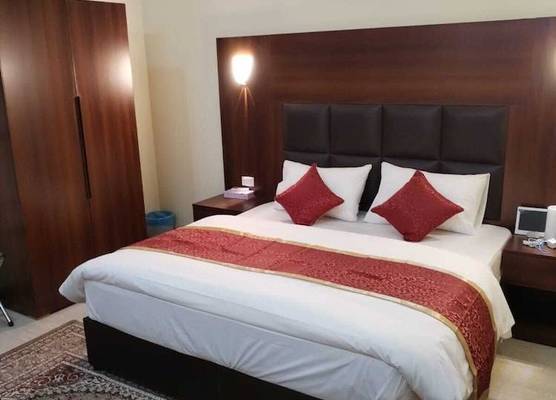 Al Eairy Serviced Apartments Company 1 1