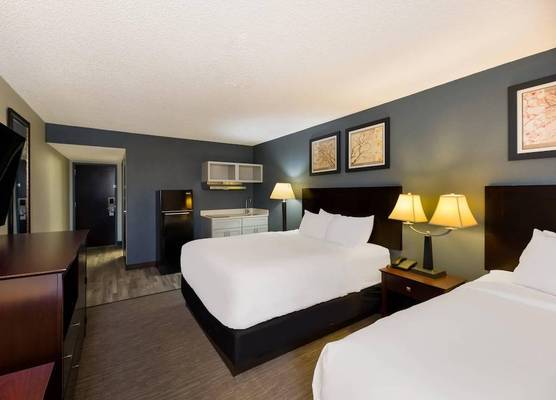 Suburban Studios San Angelo near Convention Center 1
