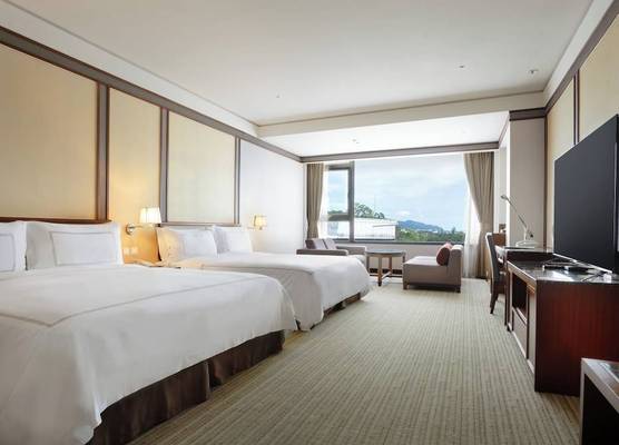 Evergreen Resort Hotel - Jiaosi 1