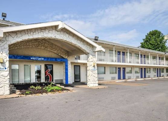 Motel 6 Saint Joseph, MO 1