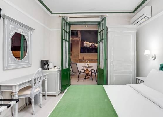 Pandrosos Divine Suites 1