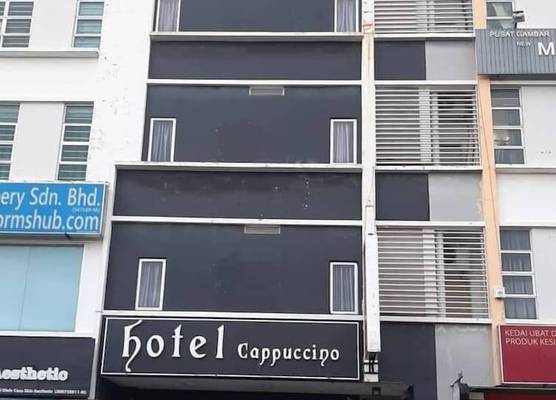 Cappuccino Hotel @ Mount Austin 1