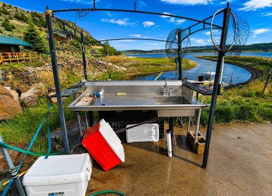 Aspen Cove resort 1