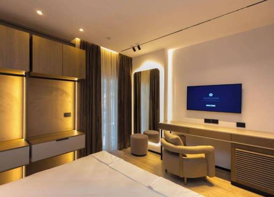 Miramare Apartments 1