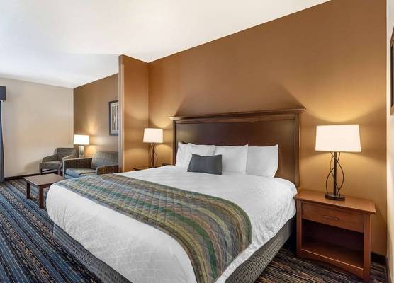 Best Western PLUS Casper Inn & Suites 1