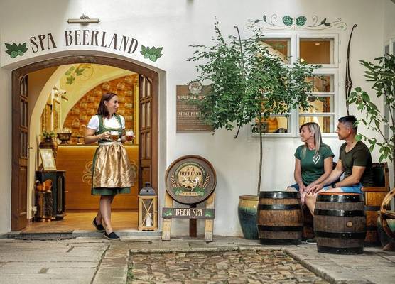 Spa Beerland - At The Golden Lamb 1