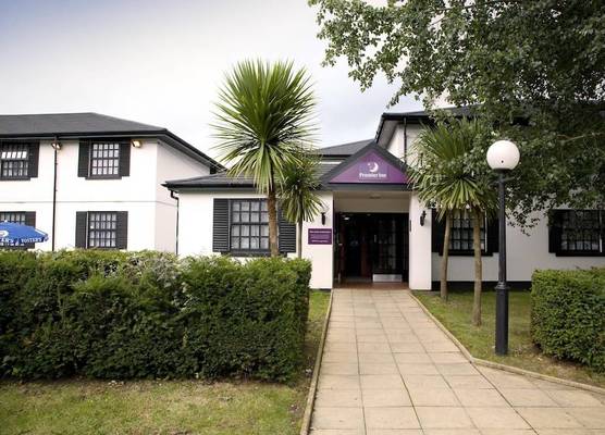 Premier Inn Cobham 1