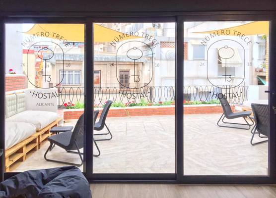 Hostel Numero Trece - Albergue Juvenil - FREE towels, coffee & tea, remote check-in 1