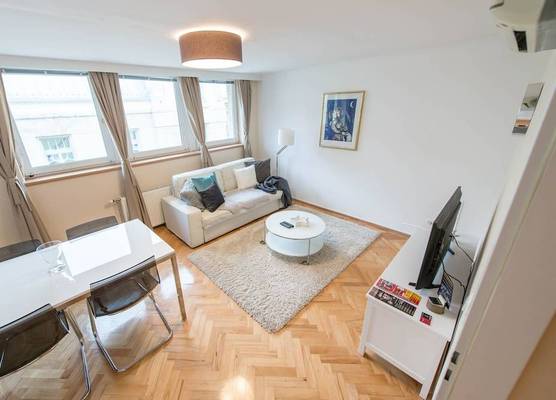 Venus Apartments - Renate 1