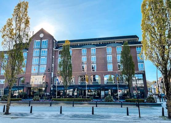 Hotel Theater Figi 1