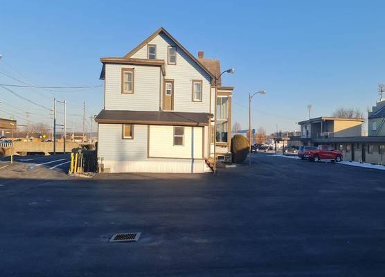 DuBois Manor Motel 1