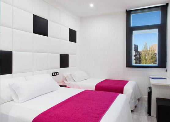 Hoteles Urbanos N Avenida de España 1