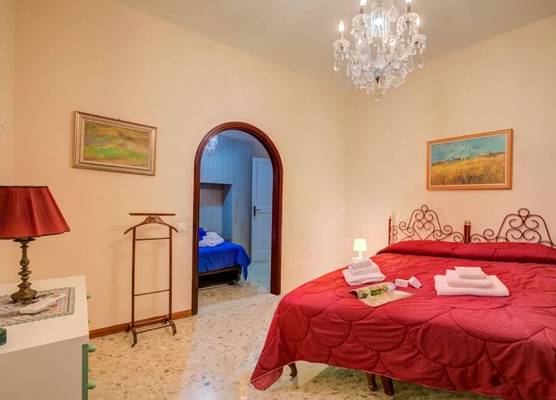 Villa Alberti Apt Emma 900m from Garda lake with Shared Garden - Happy Rentals 1