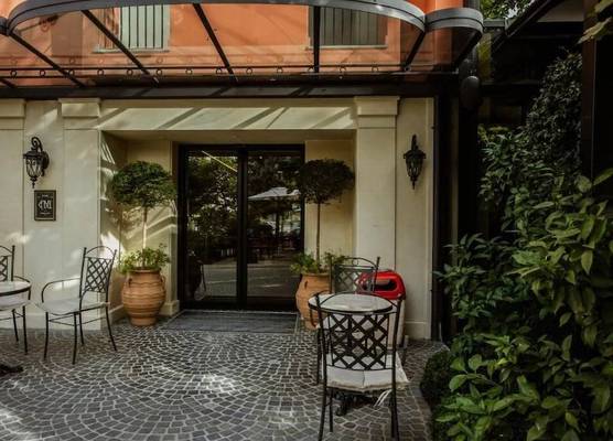 Ebel Boutique Hotel 1