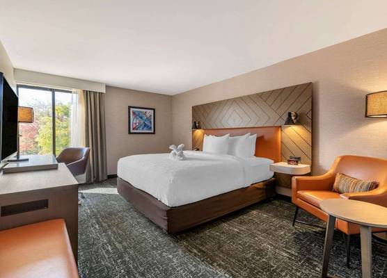 Clarion Inn Nashua 1