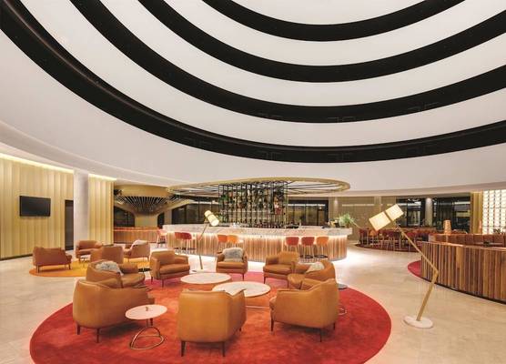 Vibe Hotel Canberra 1