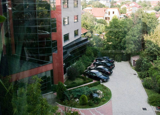 CLASS HOTEL 1