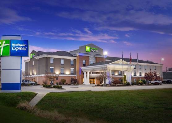 Holiday Inn Express VINCENNES by IHG 1