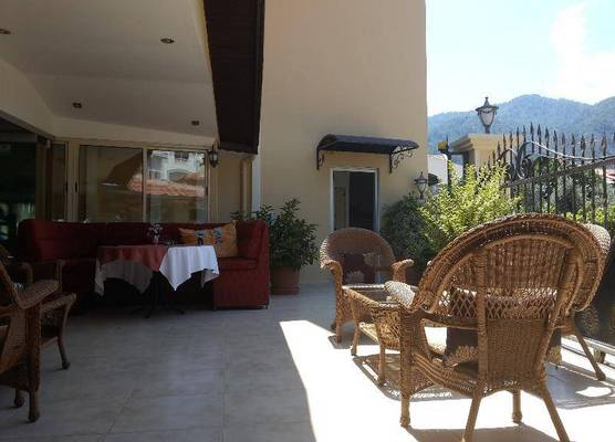 Sahin Palace Apart Otel 1