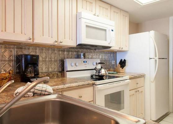 Beach Place Guesthouses 1