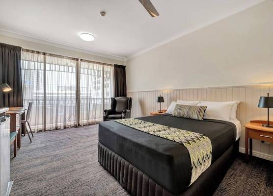 City Oasis Inn Townsville, SureStay Collection by BW 1