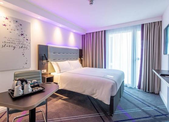 Premier Inn Stuttgart City Centre 1