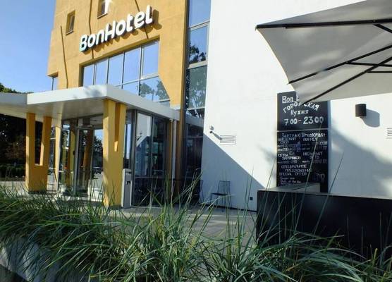 Bonhotel 1