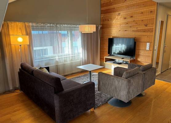 Levi Suites Unna Mànnu 1