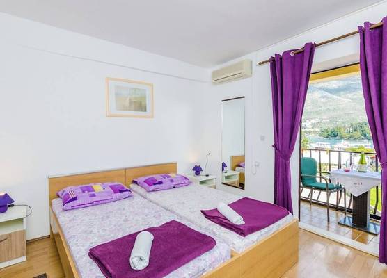 Apartments & Rooms Mihajica 1