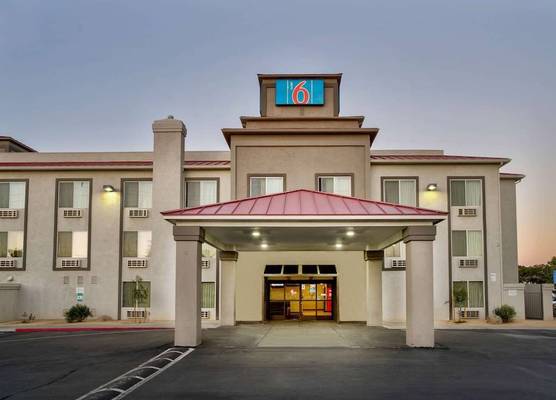 Motel 6-Hesperia, CA - West Main Street I-15 1