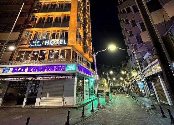 Headman Hotel 1