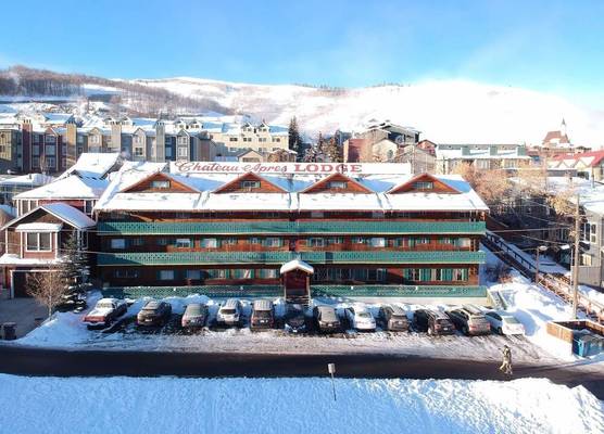 Chateau Apres Lodge 1