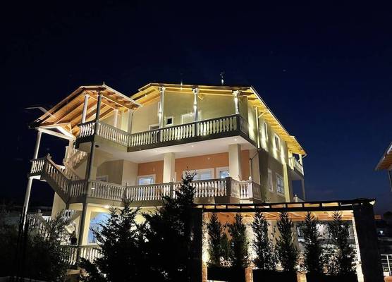 Vila Arial 1