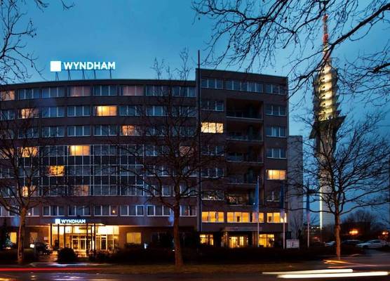 Wyndham Hannover Atrium 1