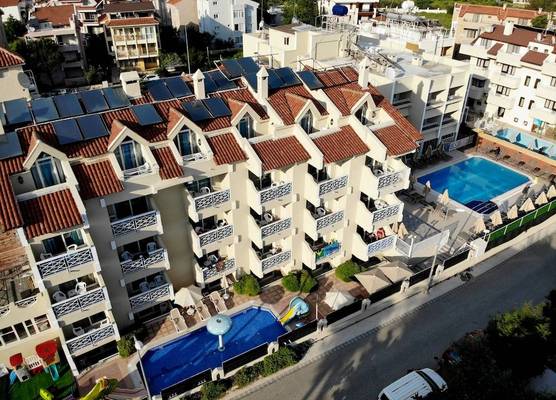 Blue Palace Apart Hotel 1