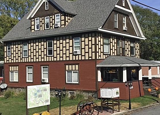 River House Lodge 1