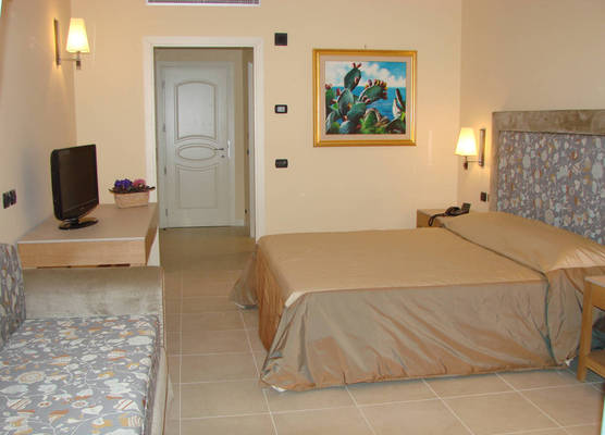 Cefalù Sea Palace 1