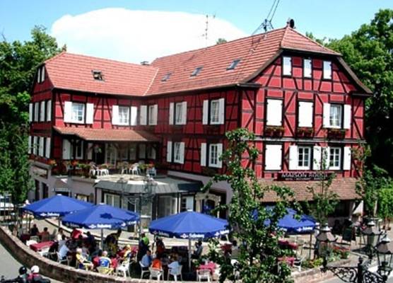 A la Maison Rouge Hôtel & Restaurant 1