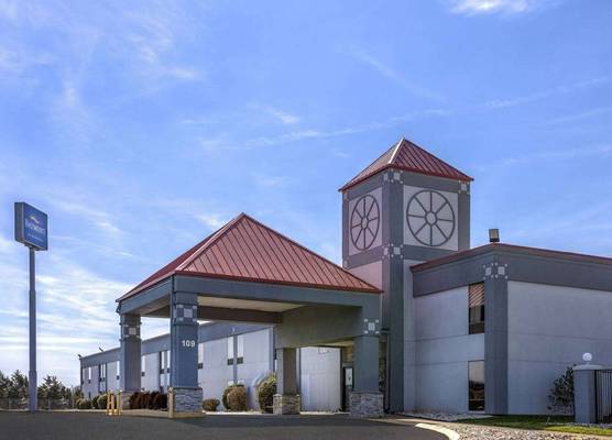 Baymont by Wyndham La Vergne Nashville I-24 East 1