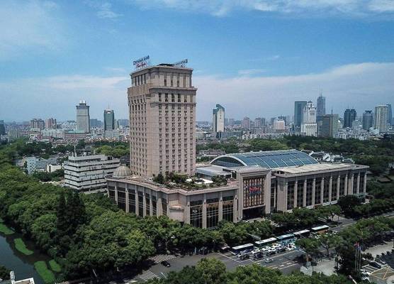 Wyndham Grand Plaza Royale Ningbo 1