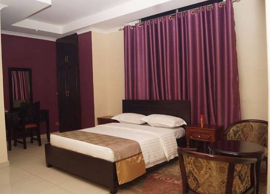 Diamonds Hotel 1