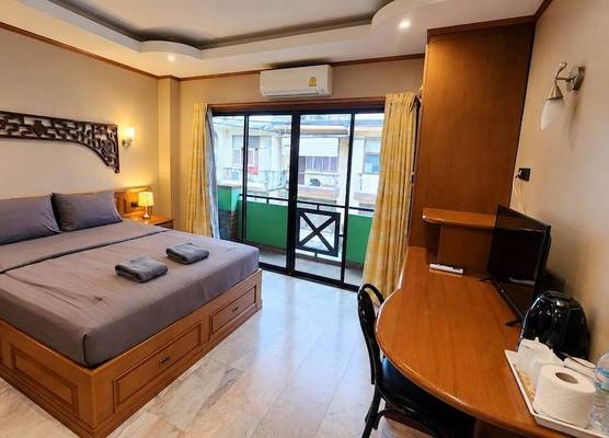 Max Residence 1