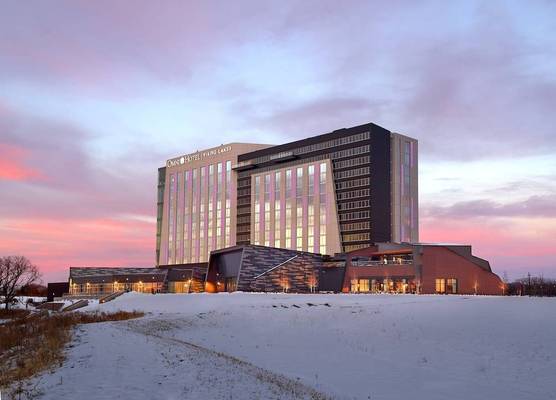Omni Viking Lakes 1