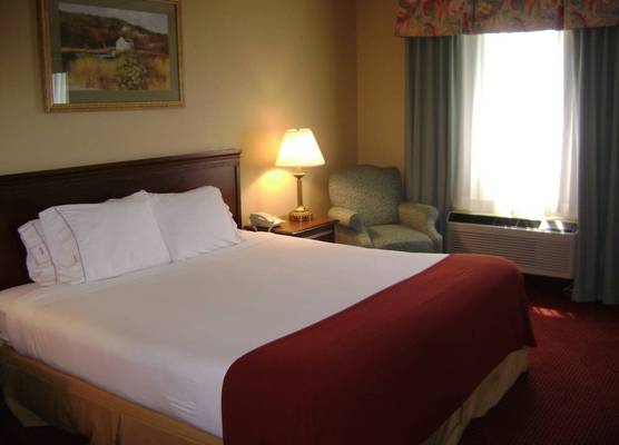 Holiday Inn Express IRWIN (PA TPK EXIT 67) by IHG 1